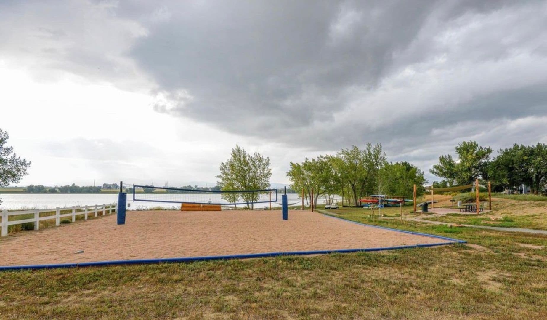 Loveland House: 6281 Sea Gull Cir