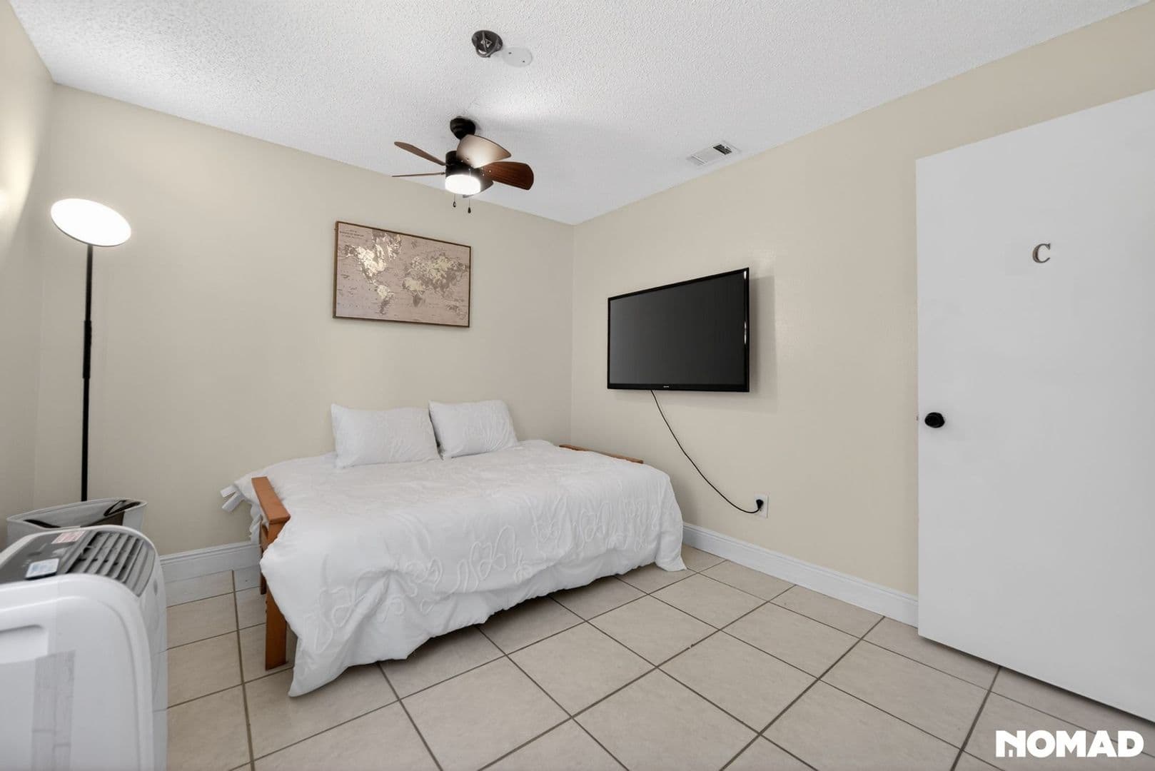 Orlando House: 293 Chicago Woods Cir