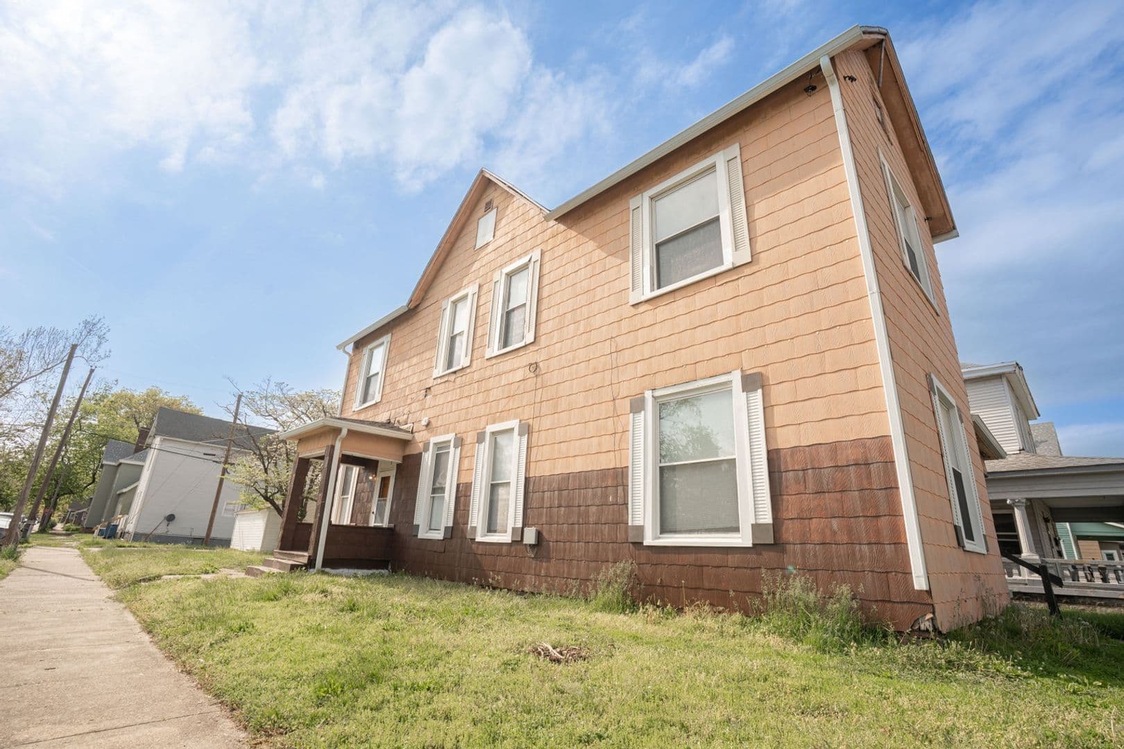 Terre Haute House: 731 S 7th St