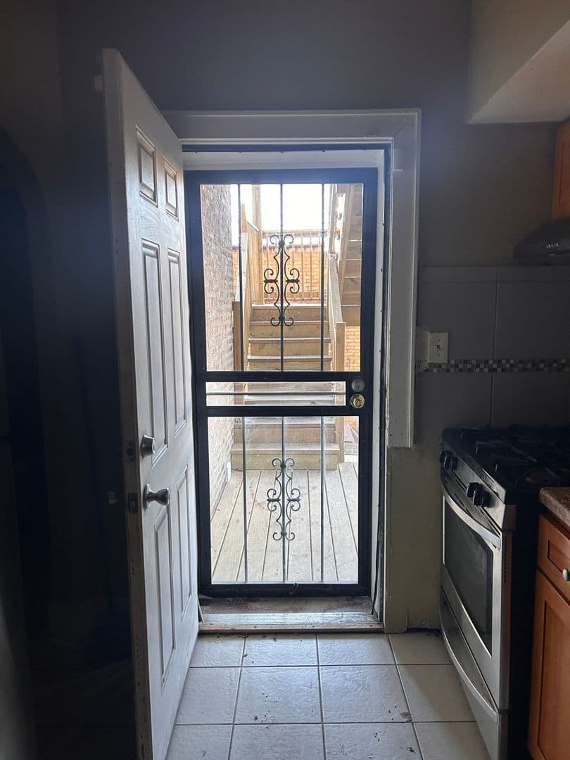Chicago Townhome: 8235 S Marshfield Ave