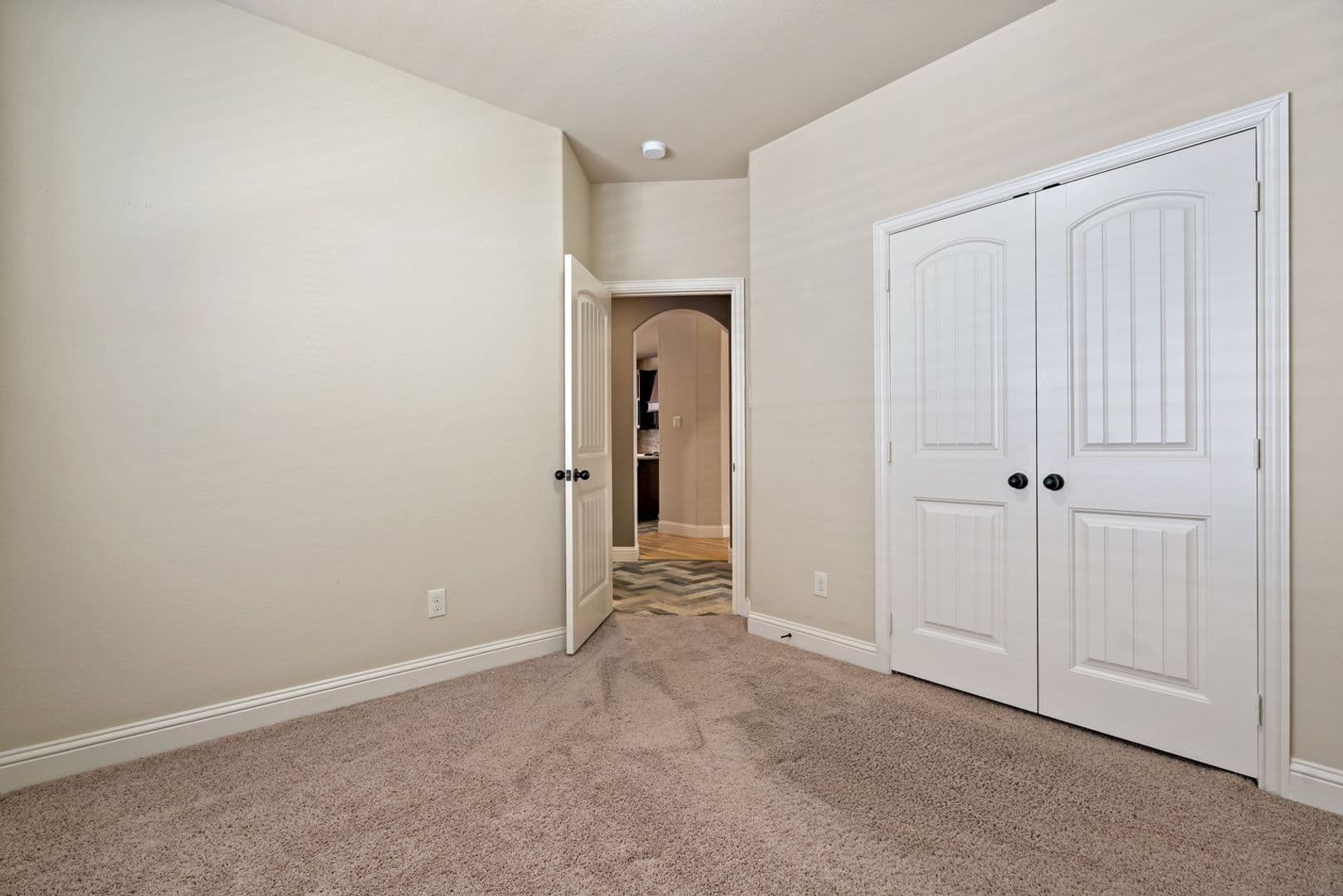 Dallas House: 6523 Prairie Flower Trl