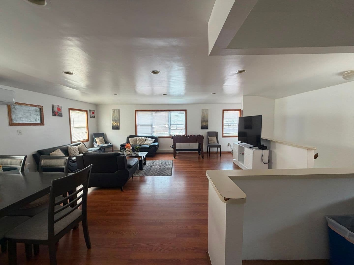 Springfield Gardens Townhome: 23038 147th Ave