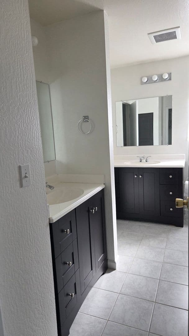 Concord Condo: 1220 Pine Creek Way
