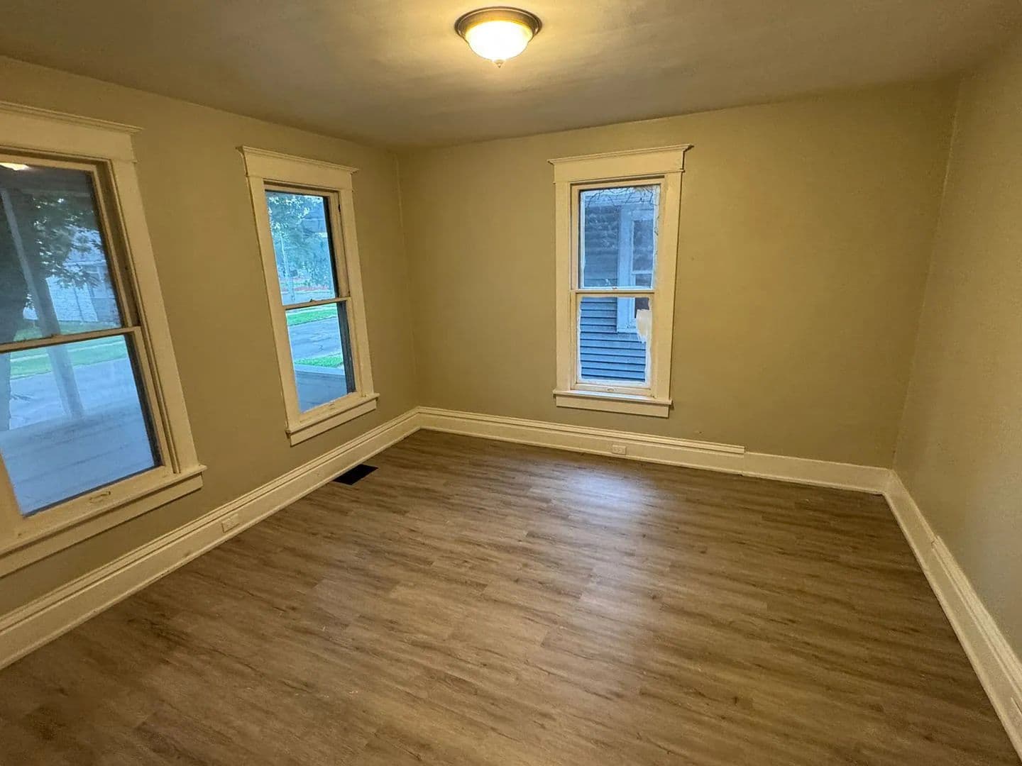 Peoria House: 315 W Nebraska Ave