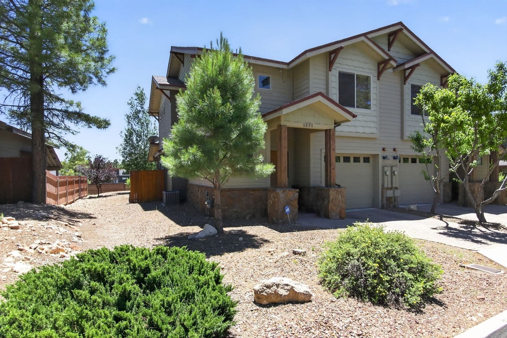 Flagstaff Townhome: 1321 S Maricopa St