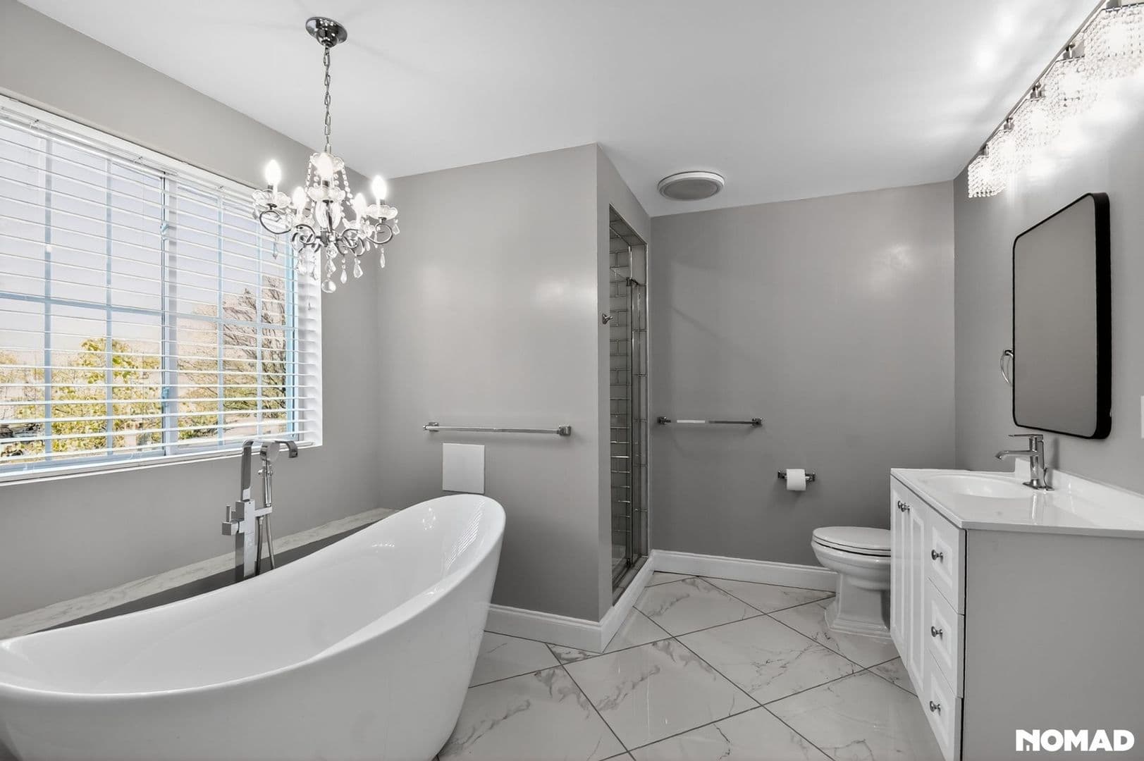 Baltimore Townhome: 118 S Fulton Ave
