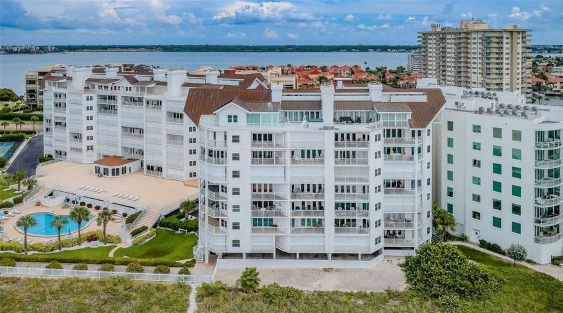 Clearwater Beach Condo: 1586 Gulf Blvd