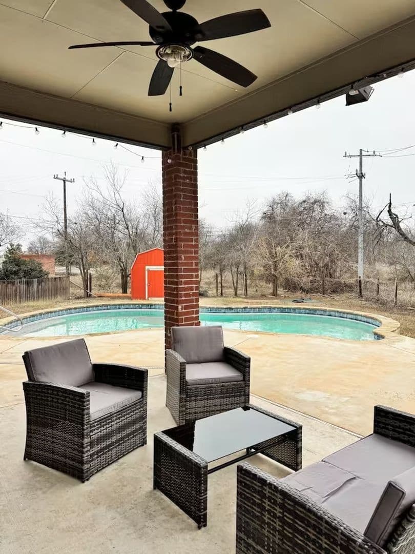 San Antonio House: 9026 Mint Julep