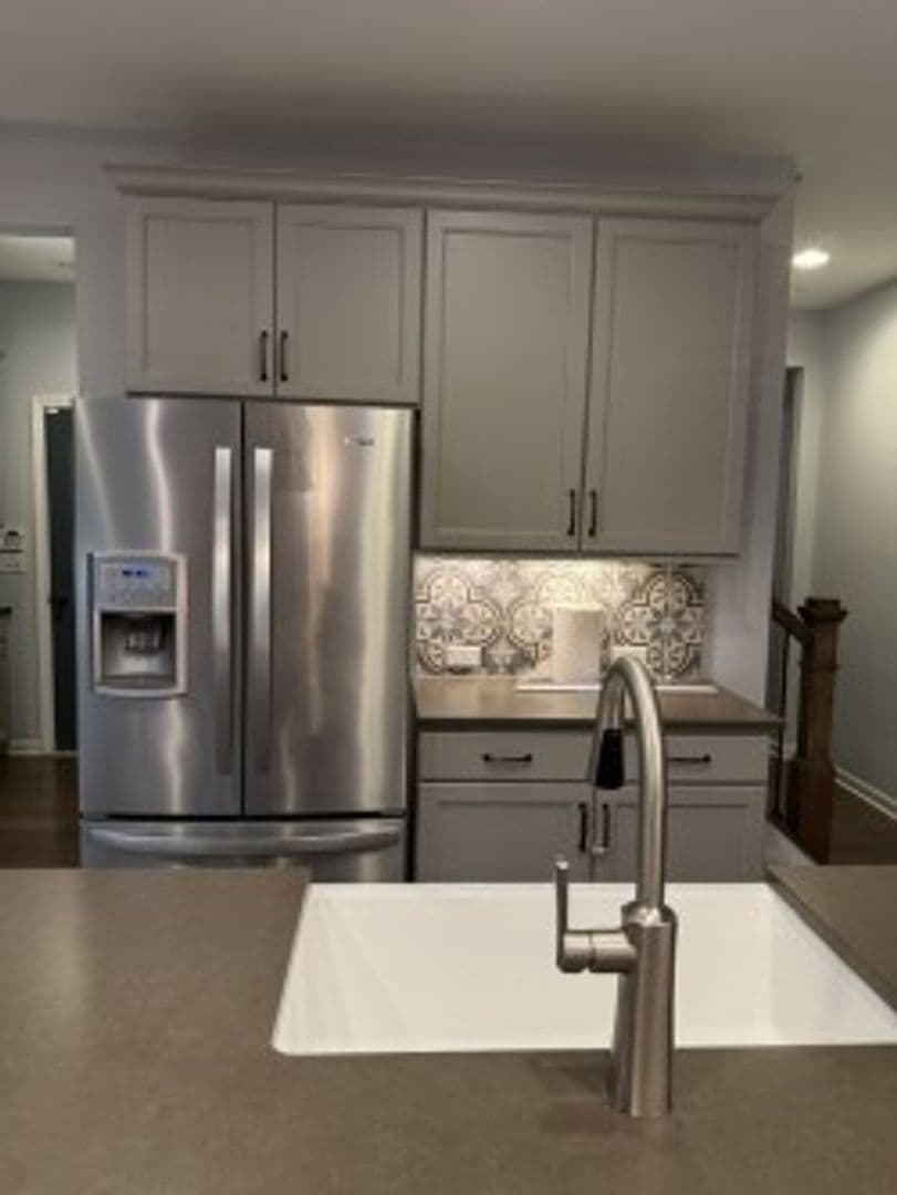 Durham House: 1006 Beyer Pl