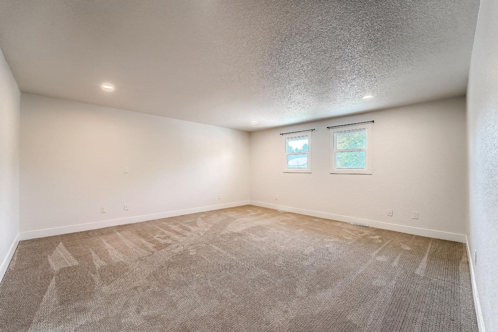 Denver House: 9923 East Exposition Avenue