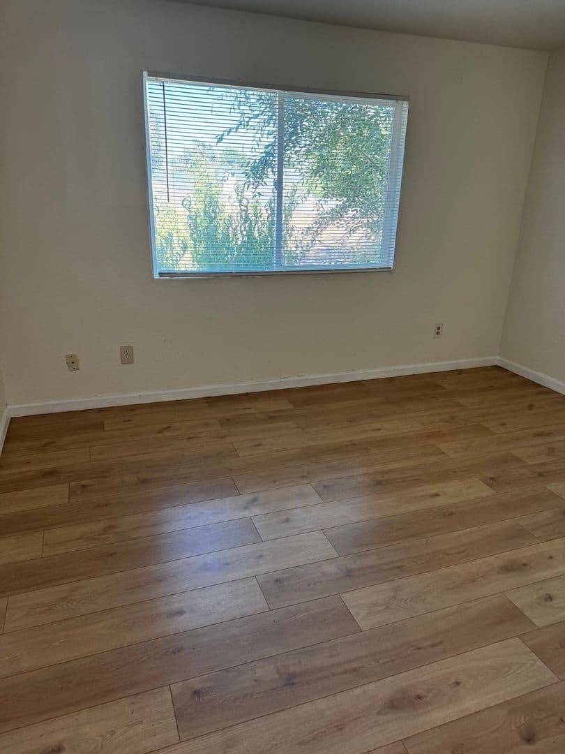 Stockton House: 6284 Porterfield Ct