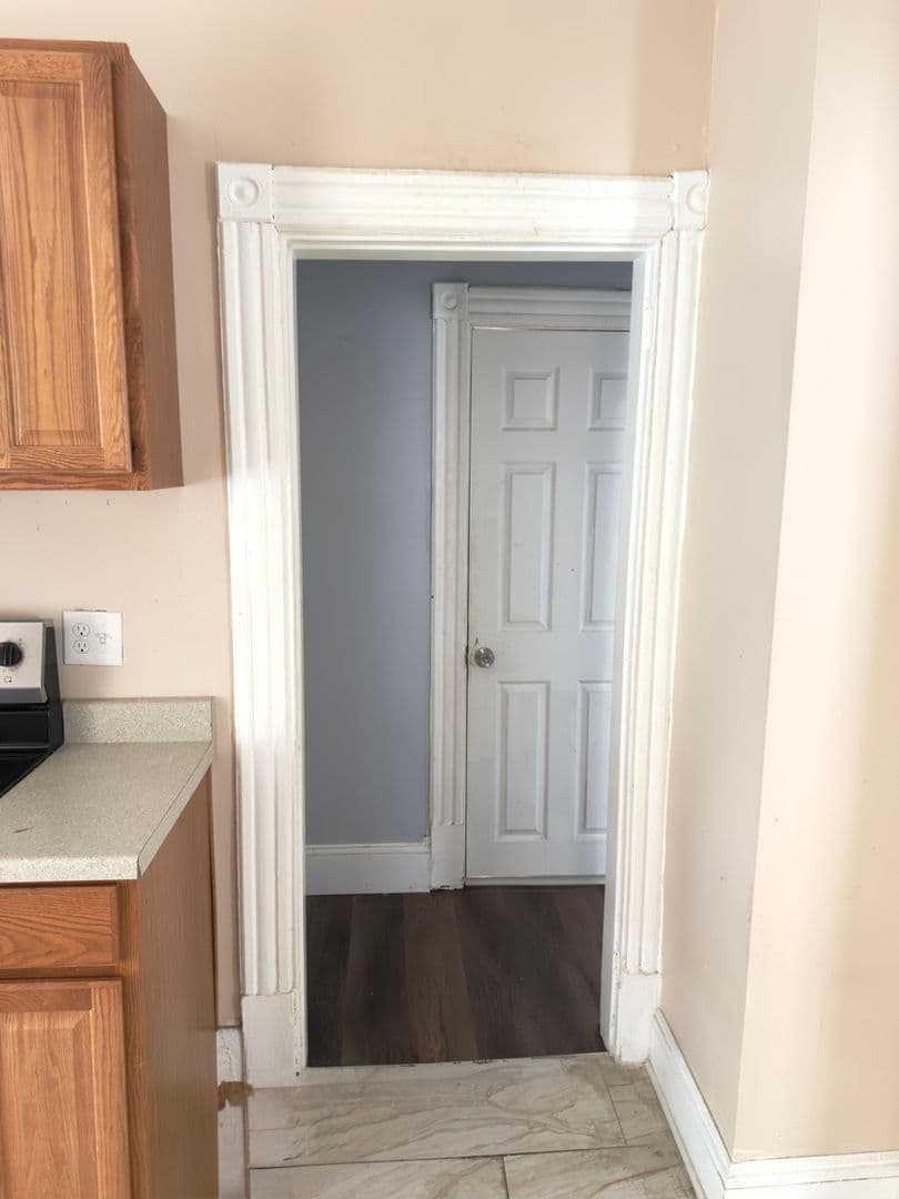 Hartford House: 23 Alden St