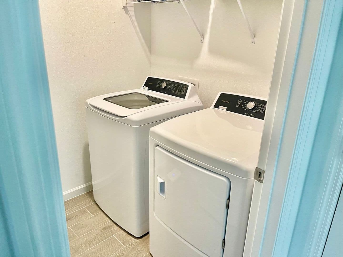Saint Augustine House: 552 Lake Sinclair St