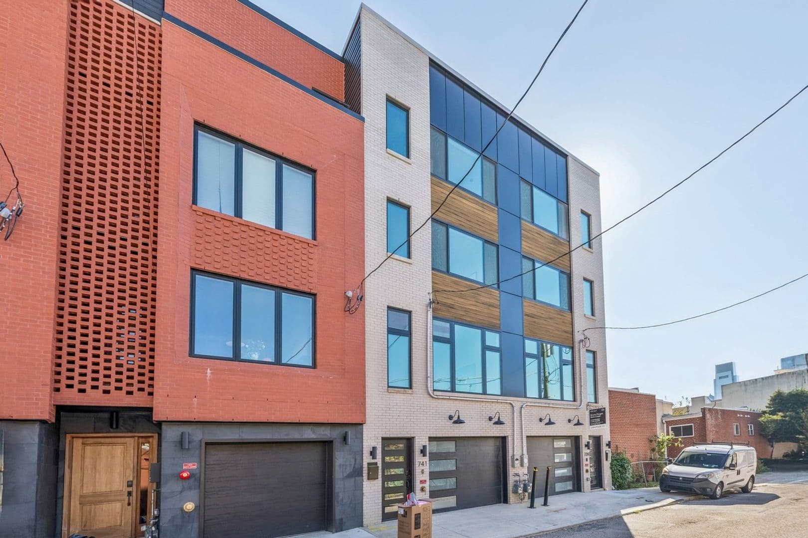 Philadelphia House: 739 N Capitol St