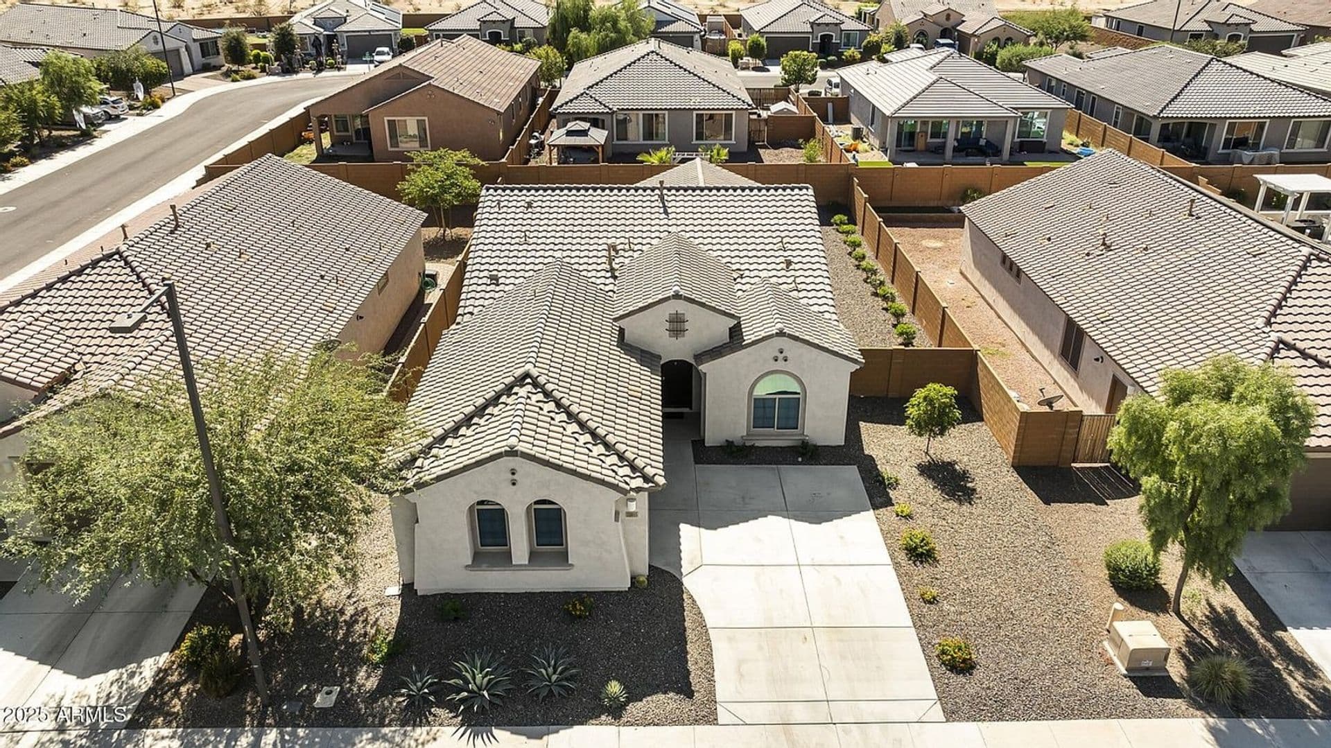 Buckeye House: 25915 W Quail Ave