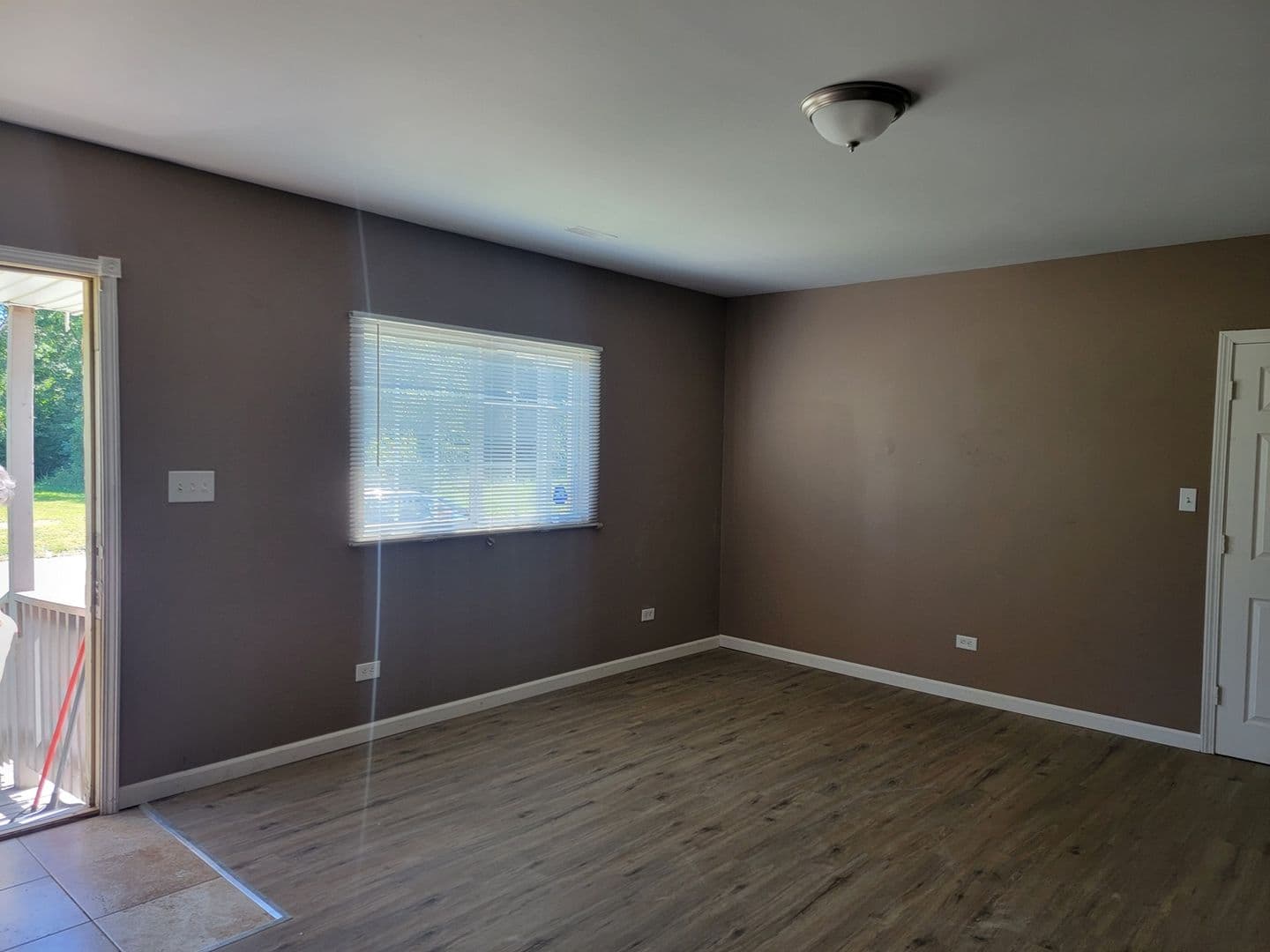 Harvey Townhome: 14802 Cooper Ave