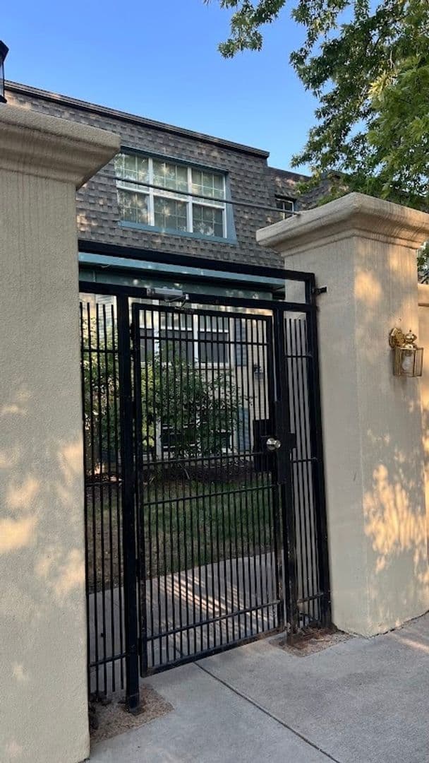 Denver Condo: 9250 E Girard Ave