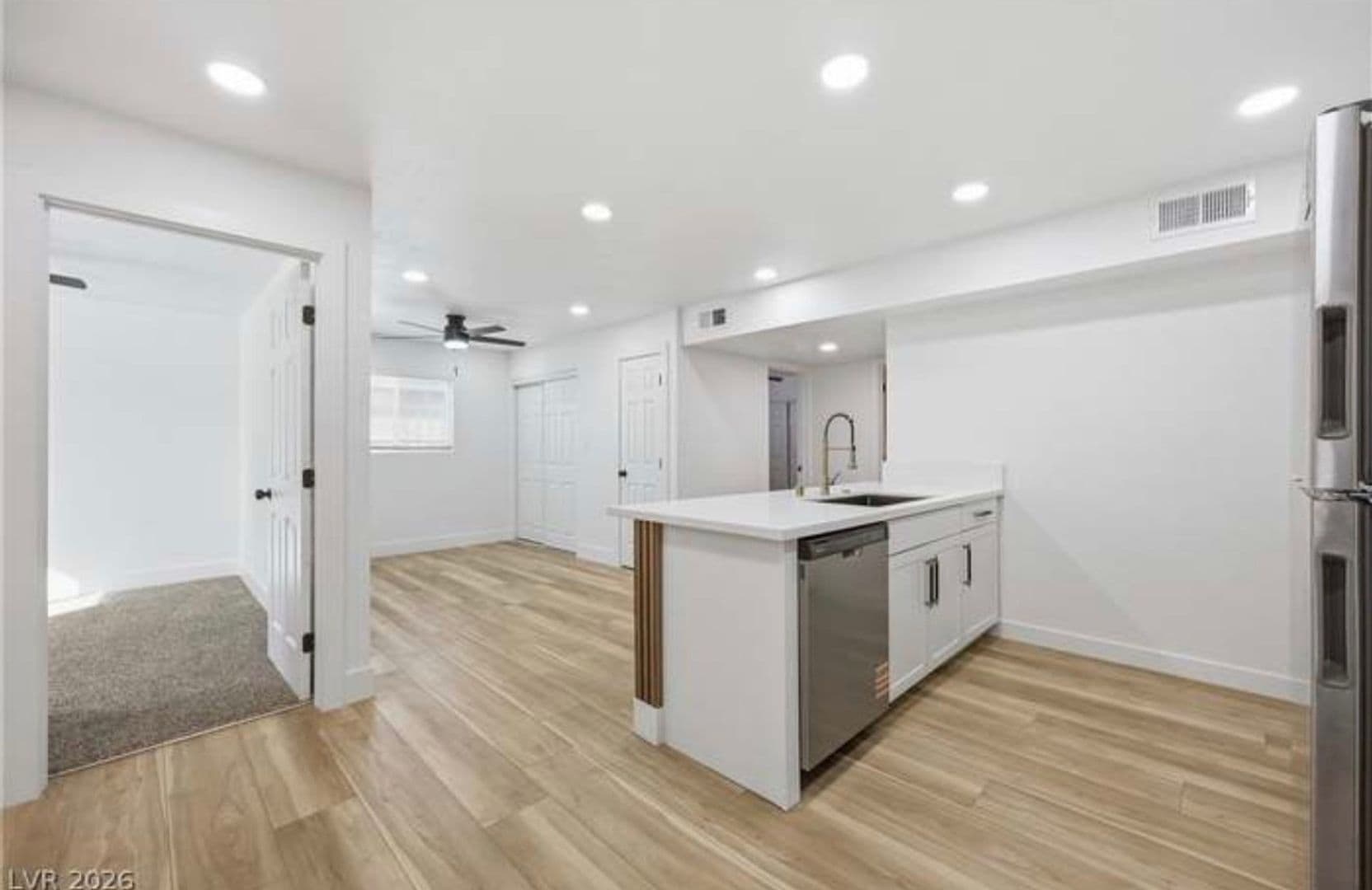 Las Vegas Townhome: 488 Albert Ave