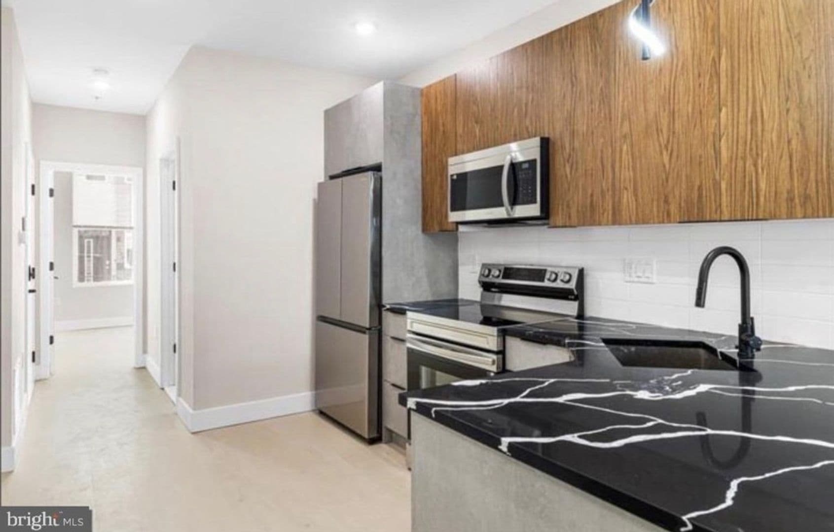 Philadelphia Condo: 2051 E William St