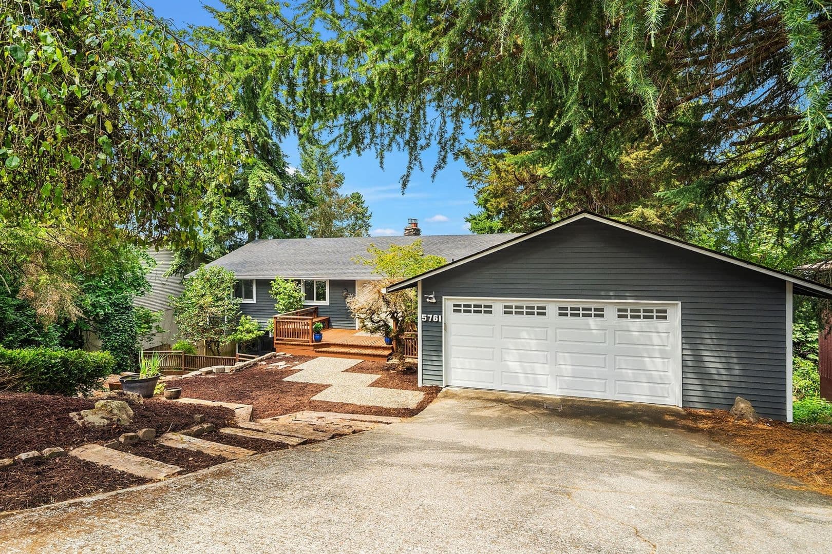 Bellevue House: 5761 110th Ave SE
