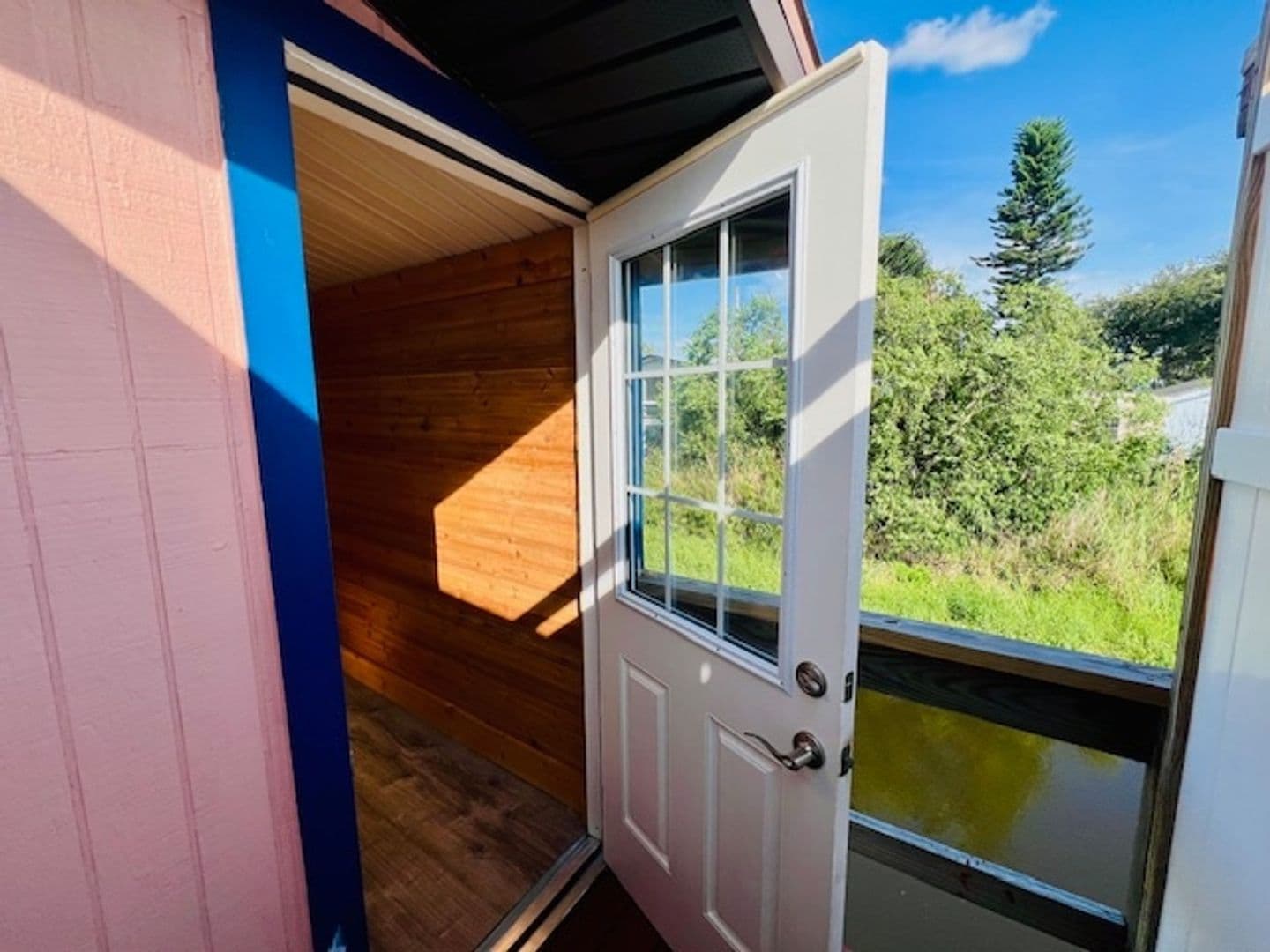 Cocoa House: 5749 Lake Poinsett Rd