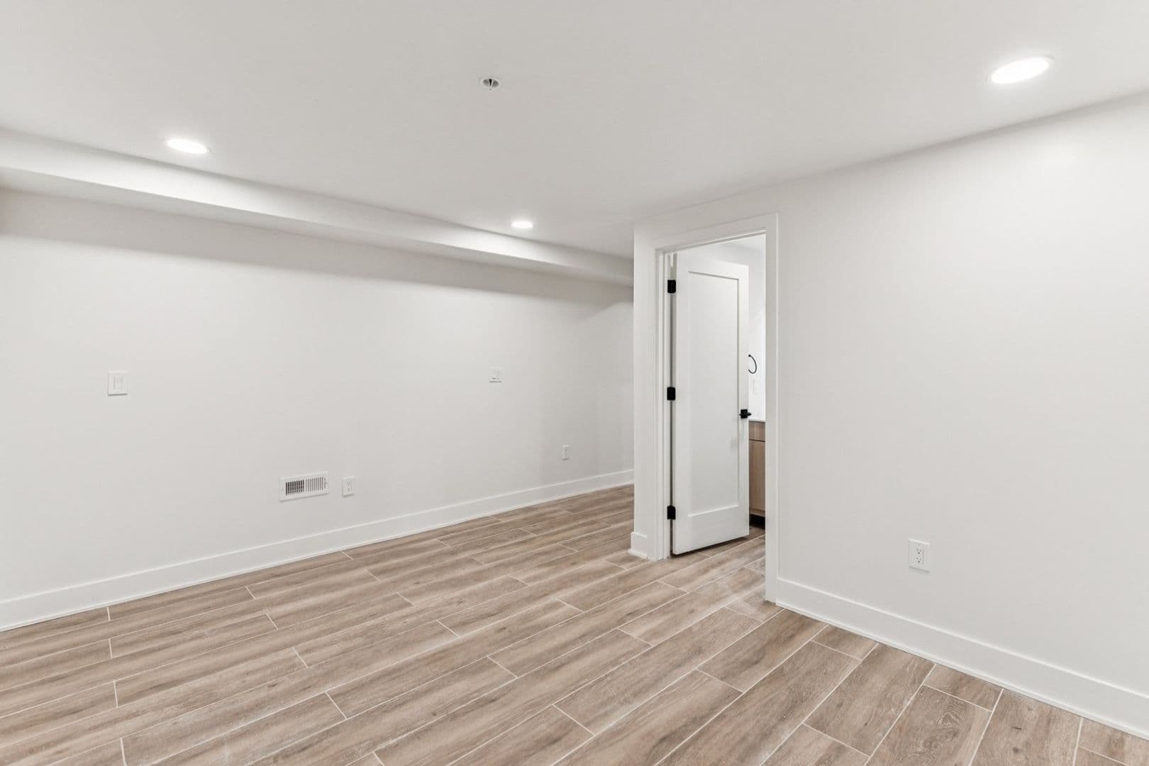 Philadelphia House: 739 N Capitol St
