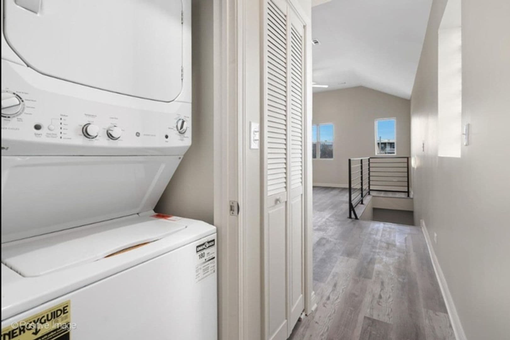 Chicago Townhome: 2855 W Arthington St