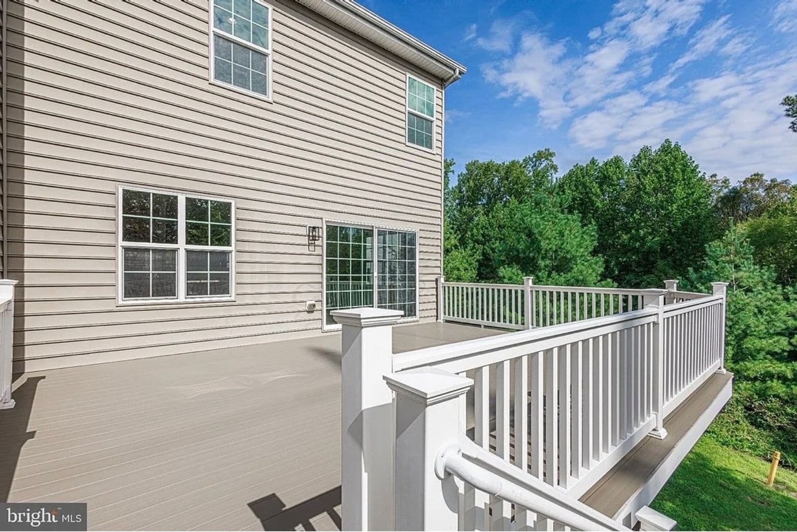 Newark Townhome: 621 S Twin Lakes Blvd