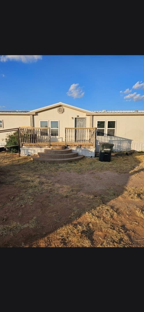 Midland House: 8800 W CO RD 166