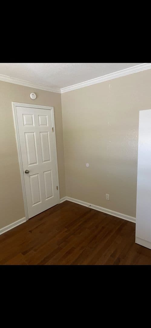 Kansas City House: 2632 E 9th St
