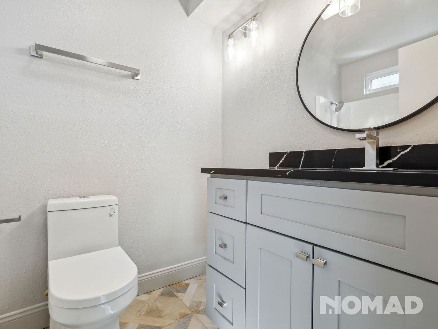 Austin House: 2113 Courtney St