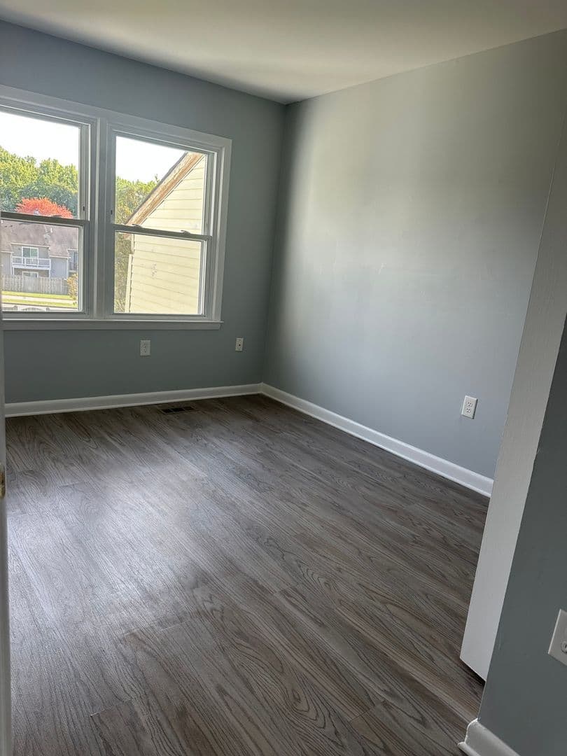 Waldorf Townhome: 61 Meadow Ln