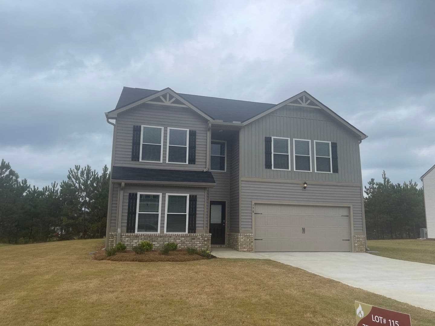 Macon House: 178 Goodall Woods Dr