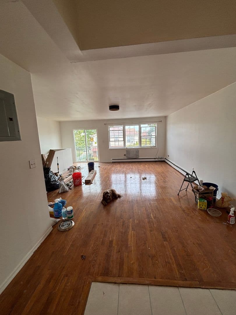 Far Rockaway Townhome: 1035 Gipson St