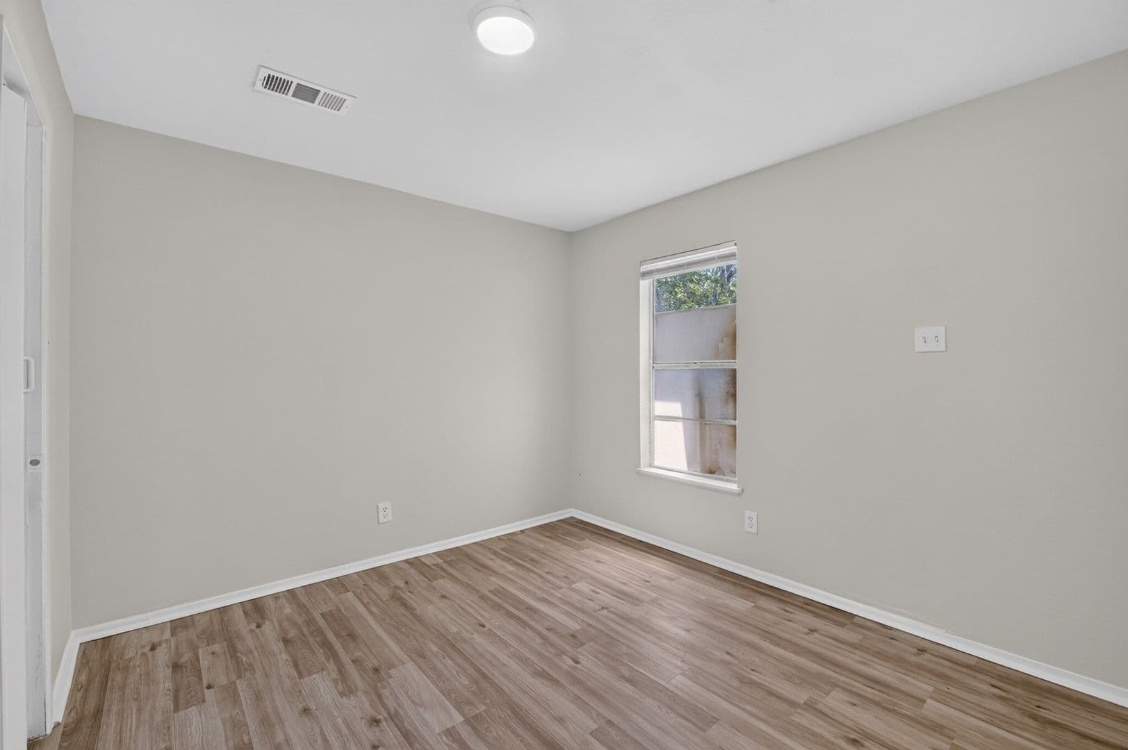 San Antonio House: 2906 Christian Dr