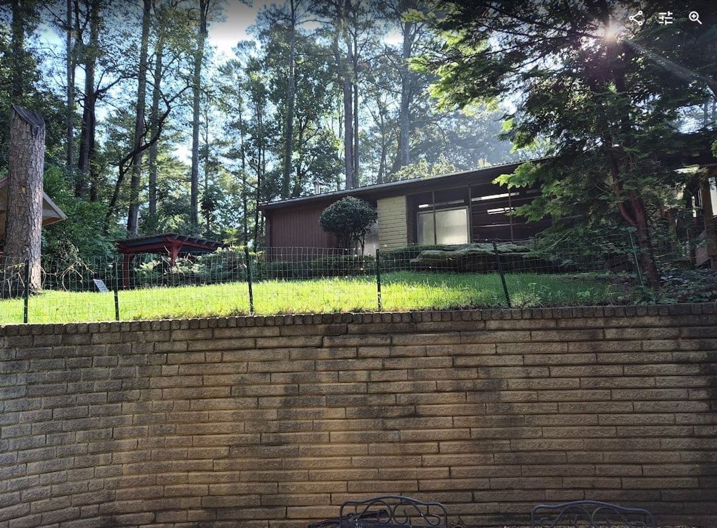 Atlanta House: 3262 Alton Rd