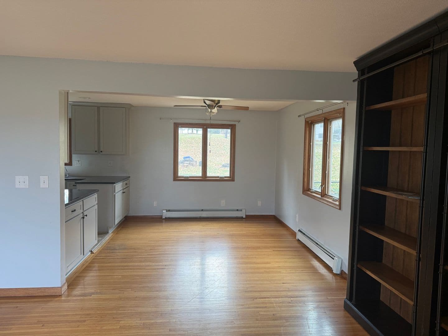Prior Lake House: 17742 Fairlawn Ave