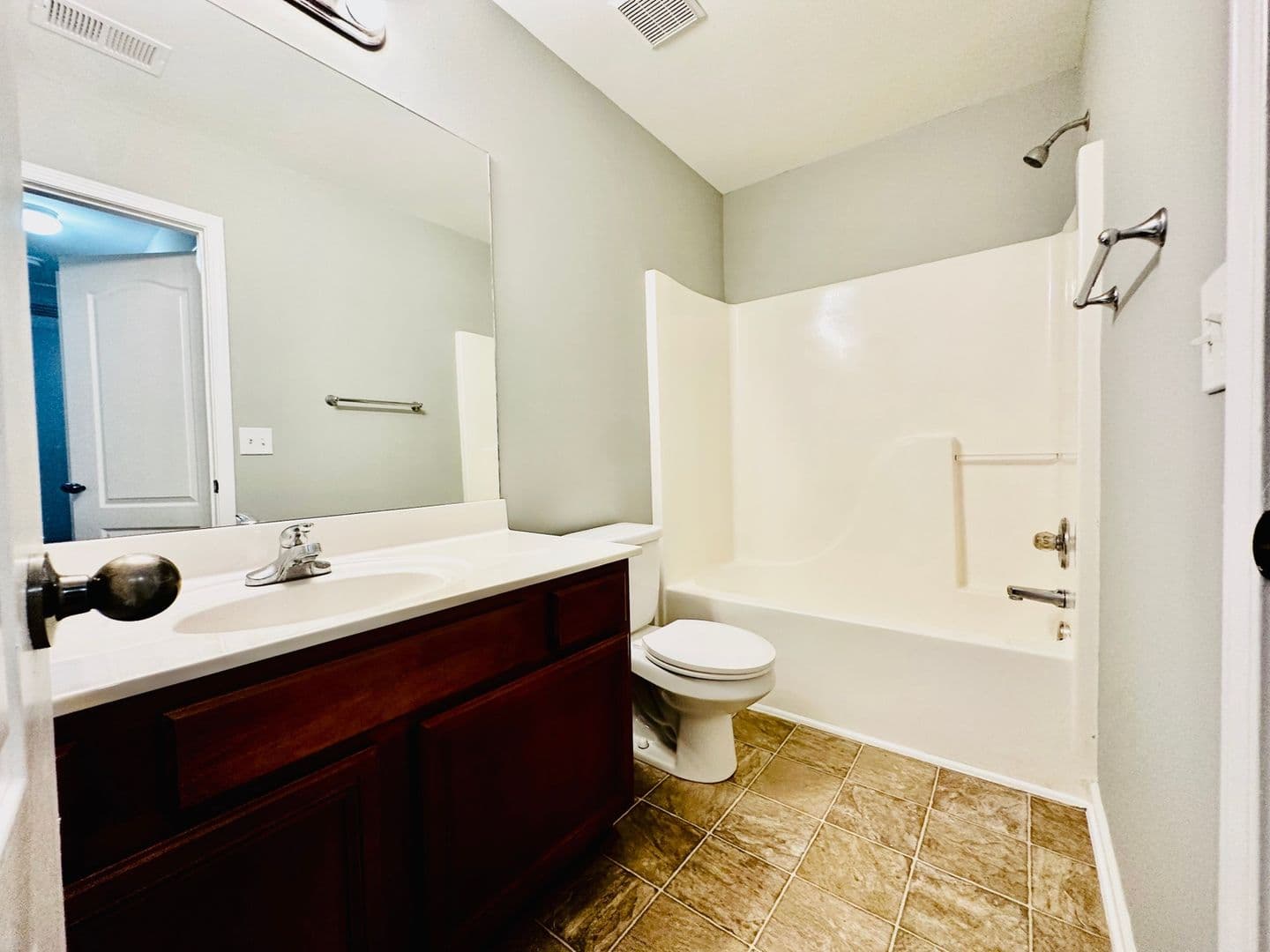 Braselton Townhome: 6496 Whitebeam Trl