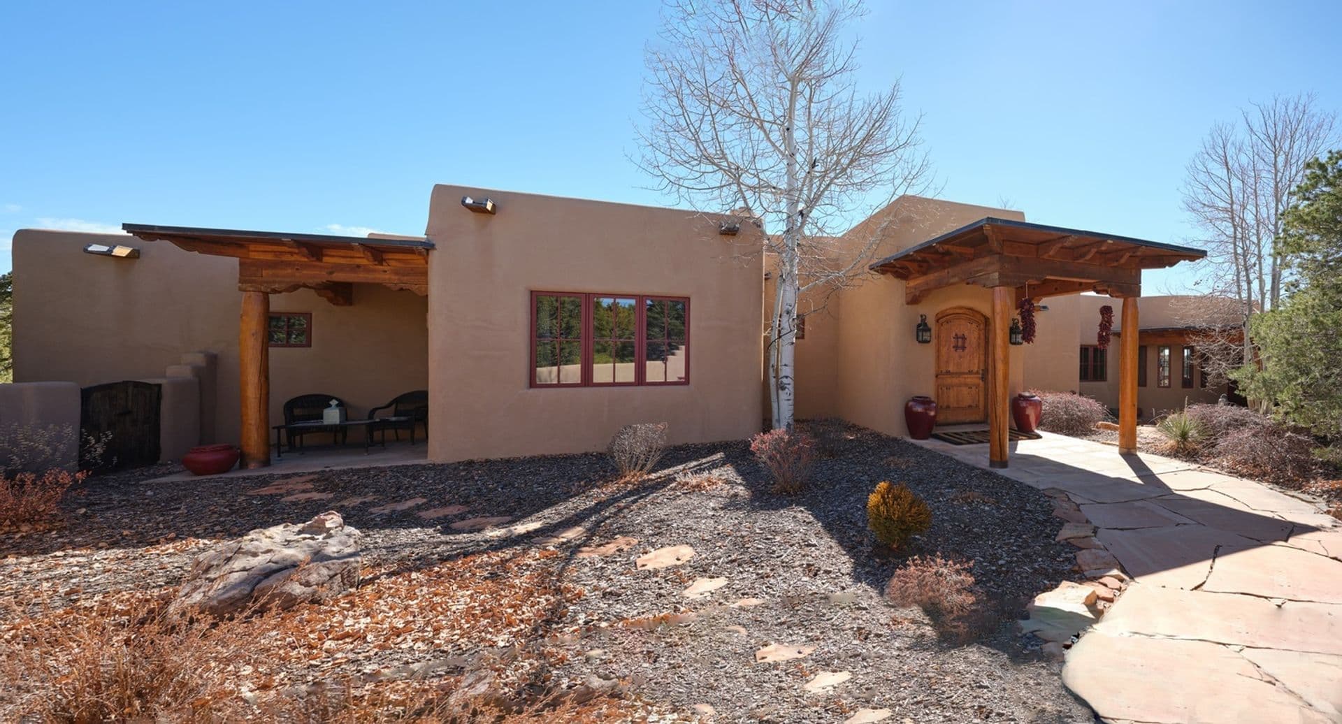 Santa Fe House: 4 Bishops Dome Rd