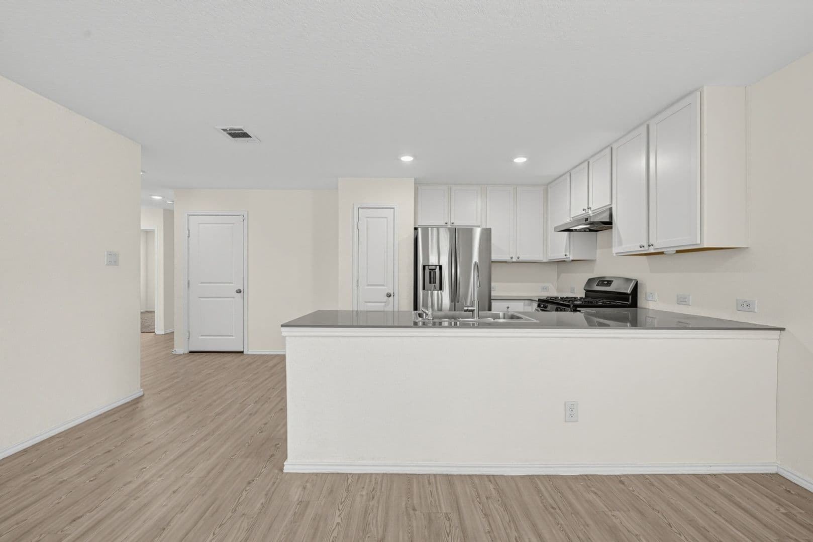San Antonio House: 4527 Azure Pl