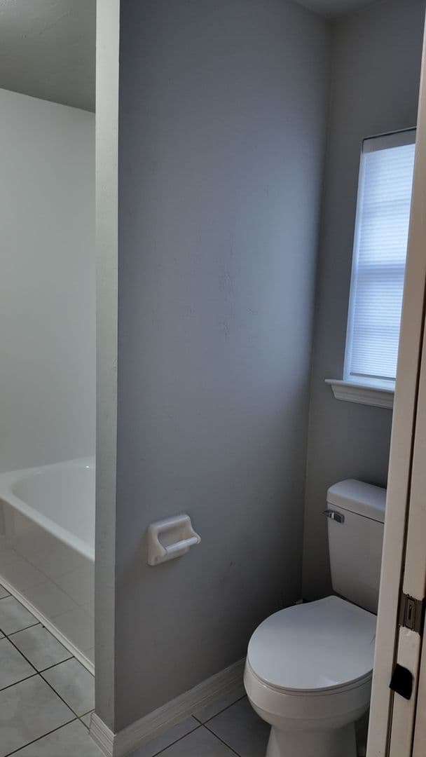 Gainesville House: 11444 NW 18th Ln