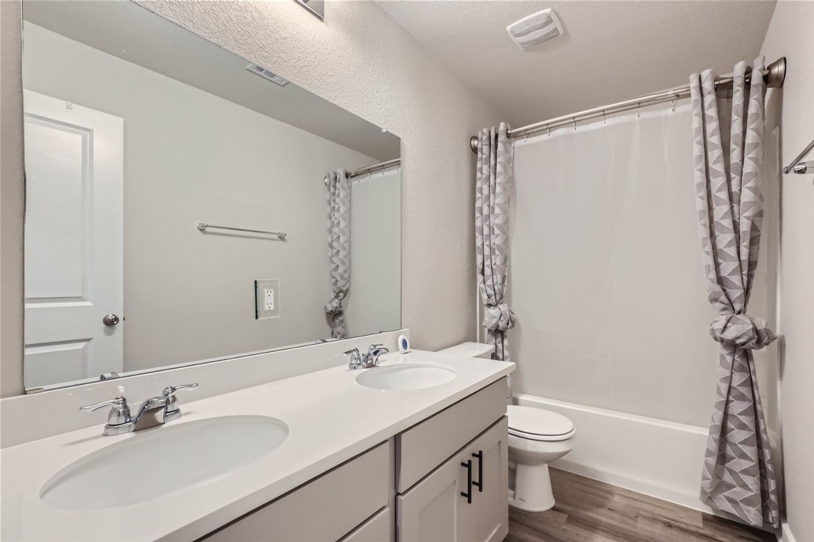 Leander Condo: 2233 Rocoso Trl