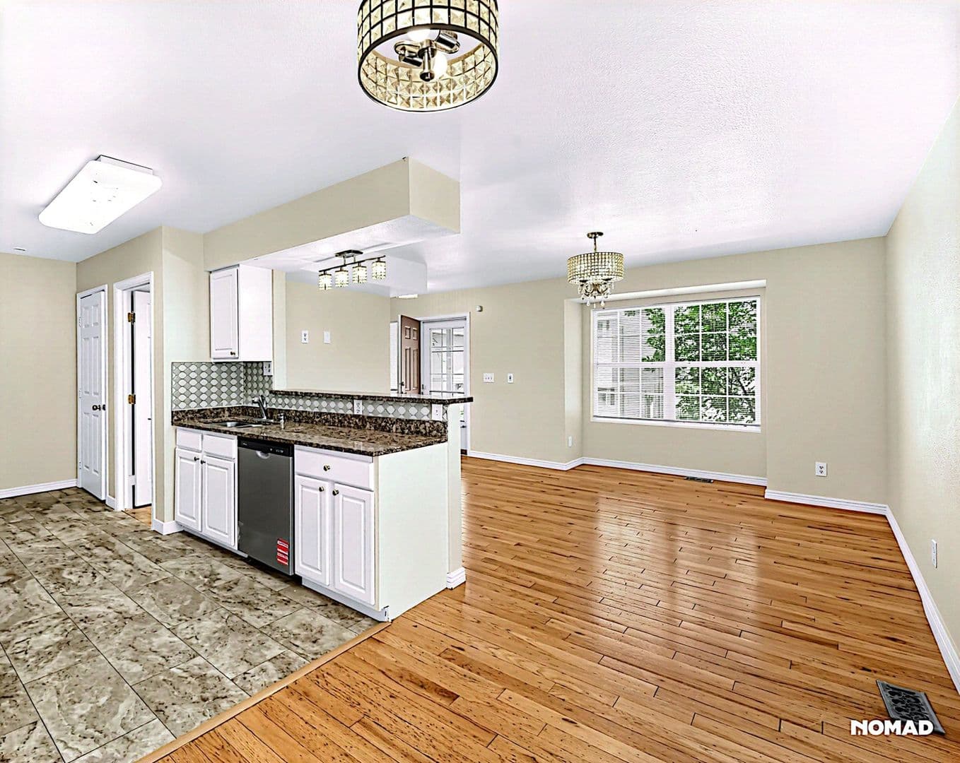 Aurora House: 1533 S Buckley Way