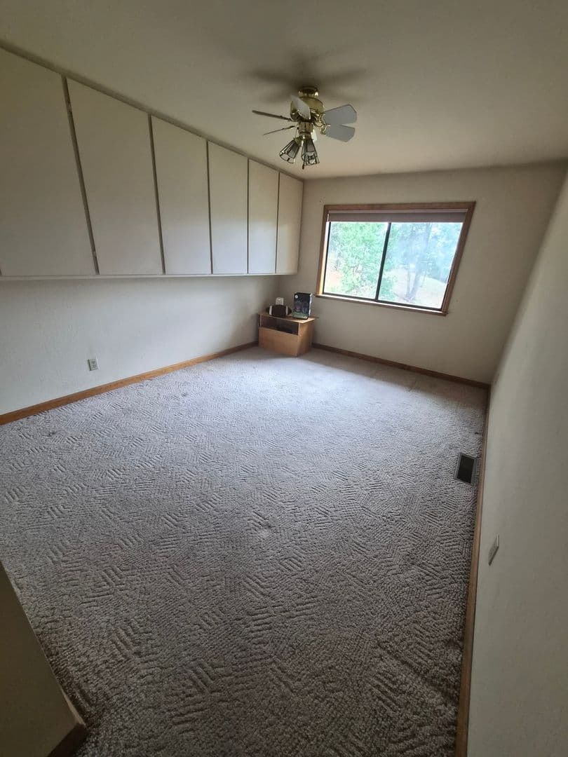 Murphys House: 281 Forest Meadows Dr