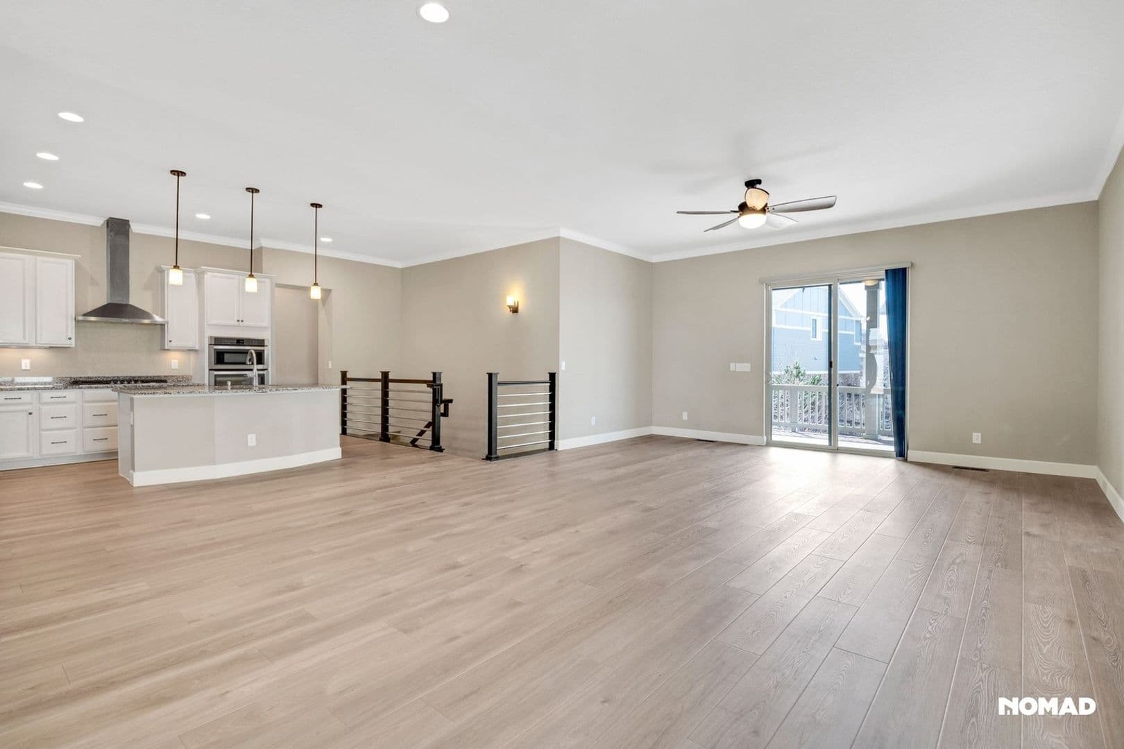 Aurora House: 26926 E Davies Pl