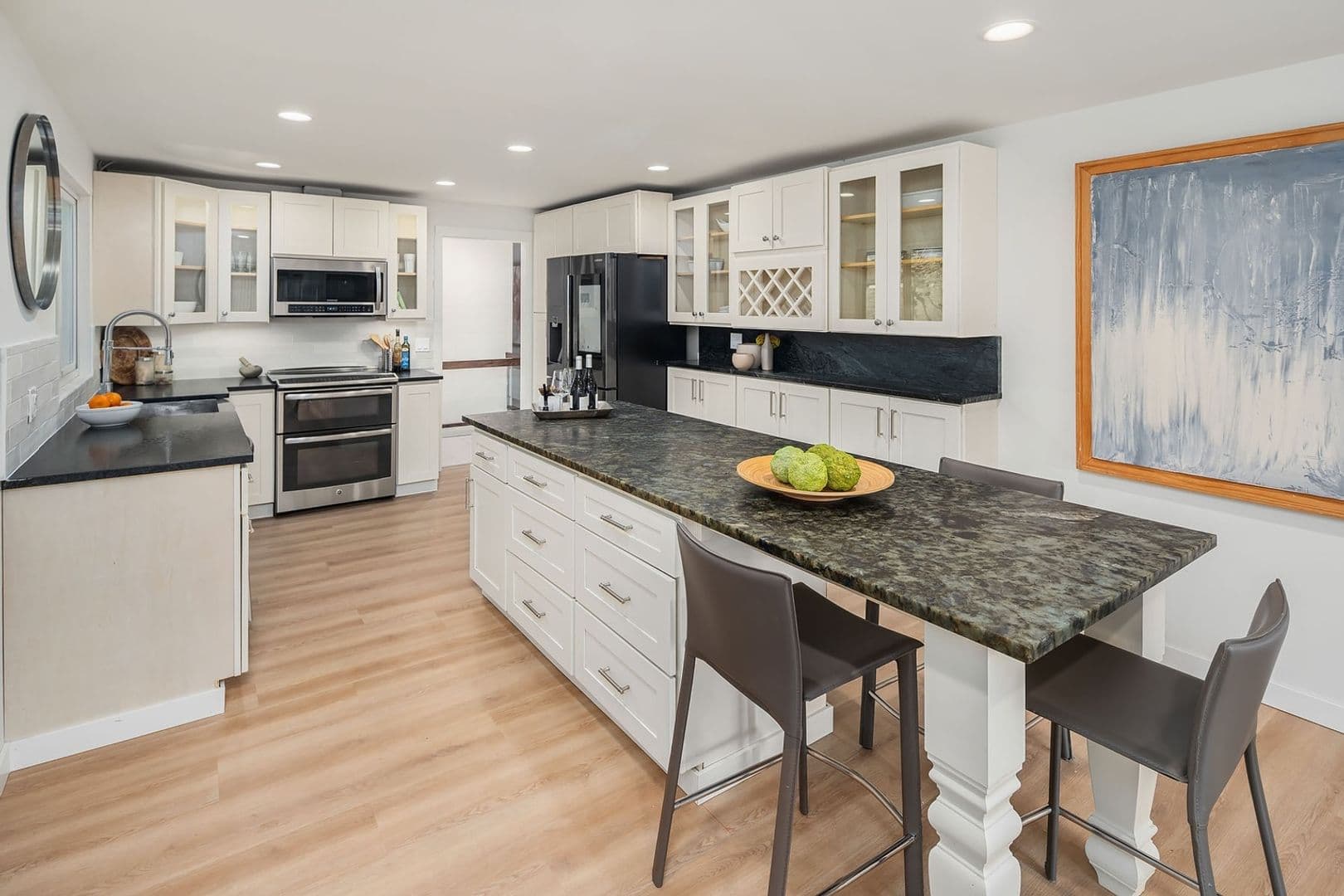 Bellevue House: 5761 110th Ave SE