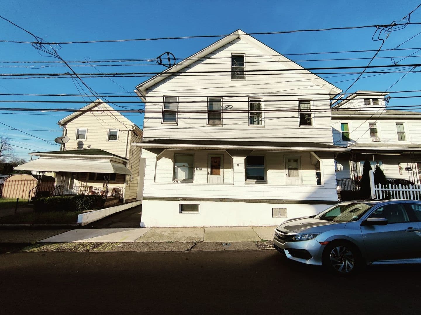 Exeter Townhome: 67 Penn Ave