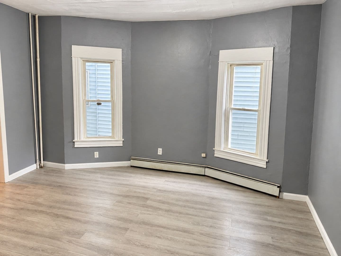 Scranton Townhome: 932 Madison Ave