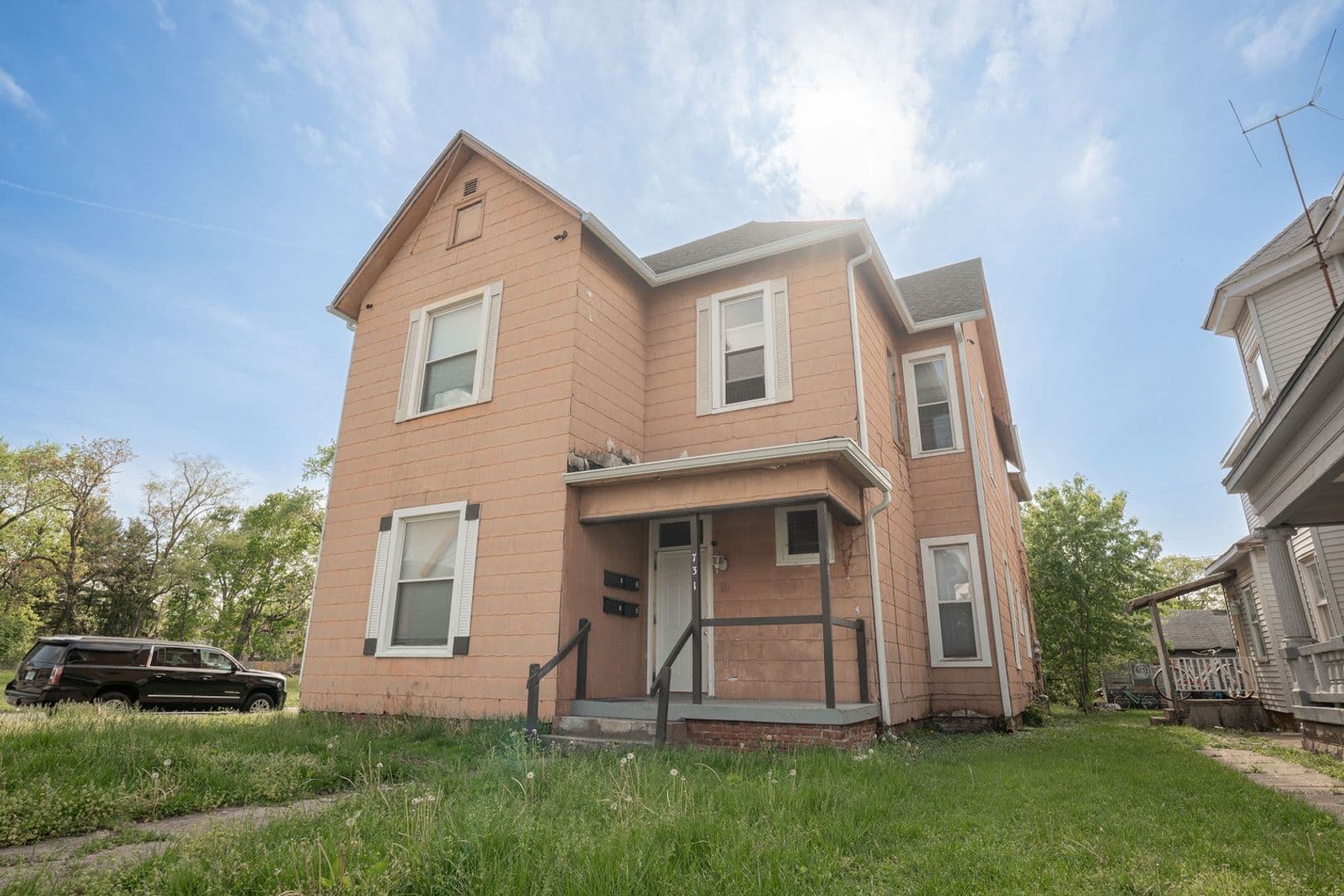Terre Haute House: 731 S 7th St