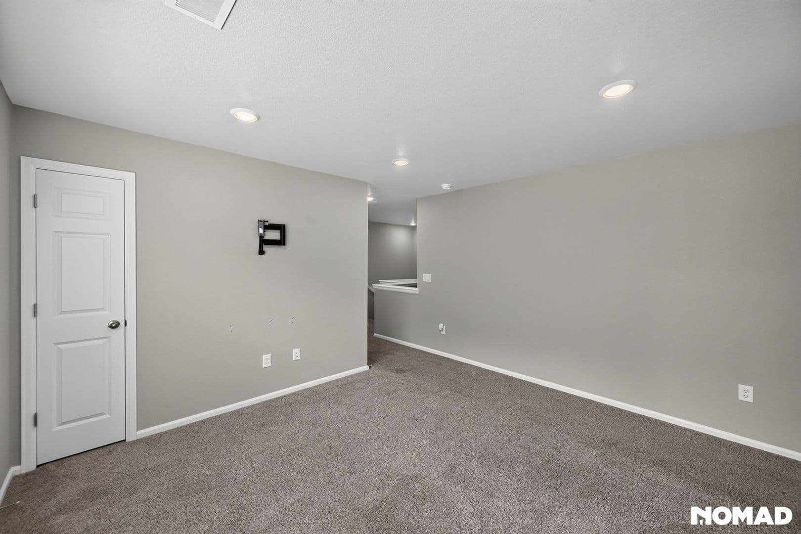Aurora Townhome: 745 N Tempe St